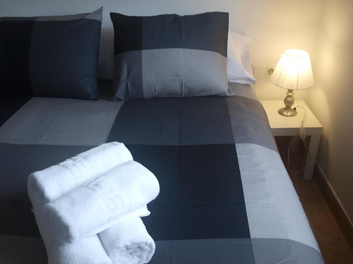 Apartment Jardines Del Ebro, 8 Pax, Ideal Grupos